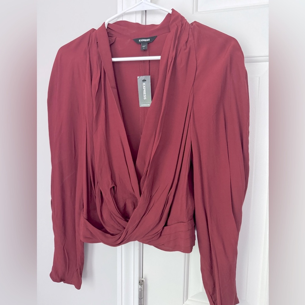 NWT Express Cropped Plunge Blouse - Dark Red Size S
